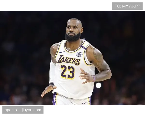 北京女篮外援詹姆斯技术全面 内线攻防表现值得关注