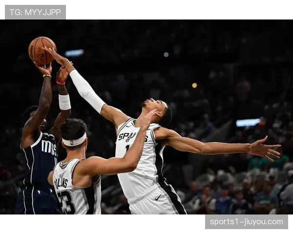 文班亚马增加内线进攻比重 马刺队进攻效率显著提升